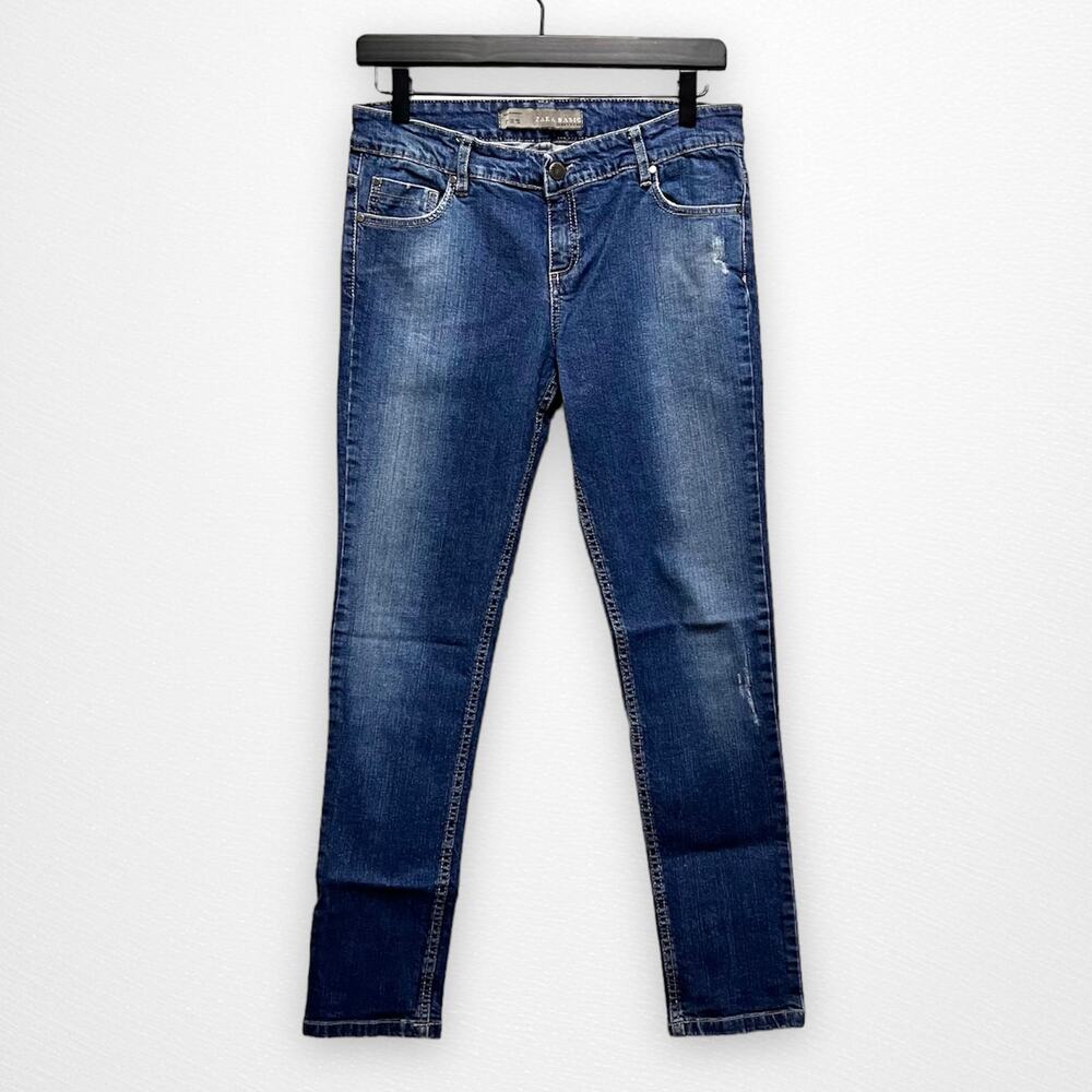 Zara Skinny Jeans with Light Distressing size 6 Medium Wash Mid-Rise